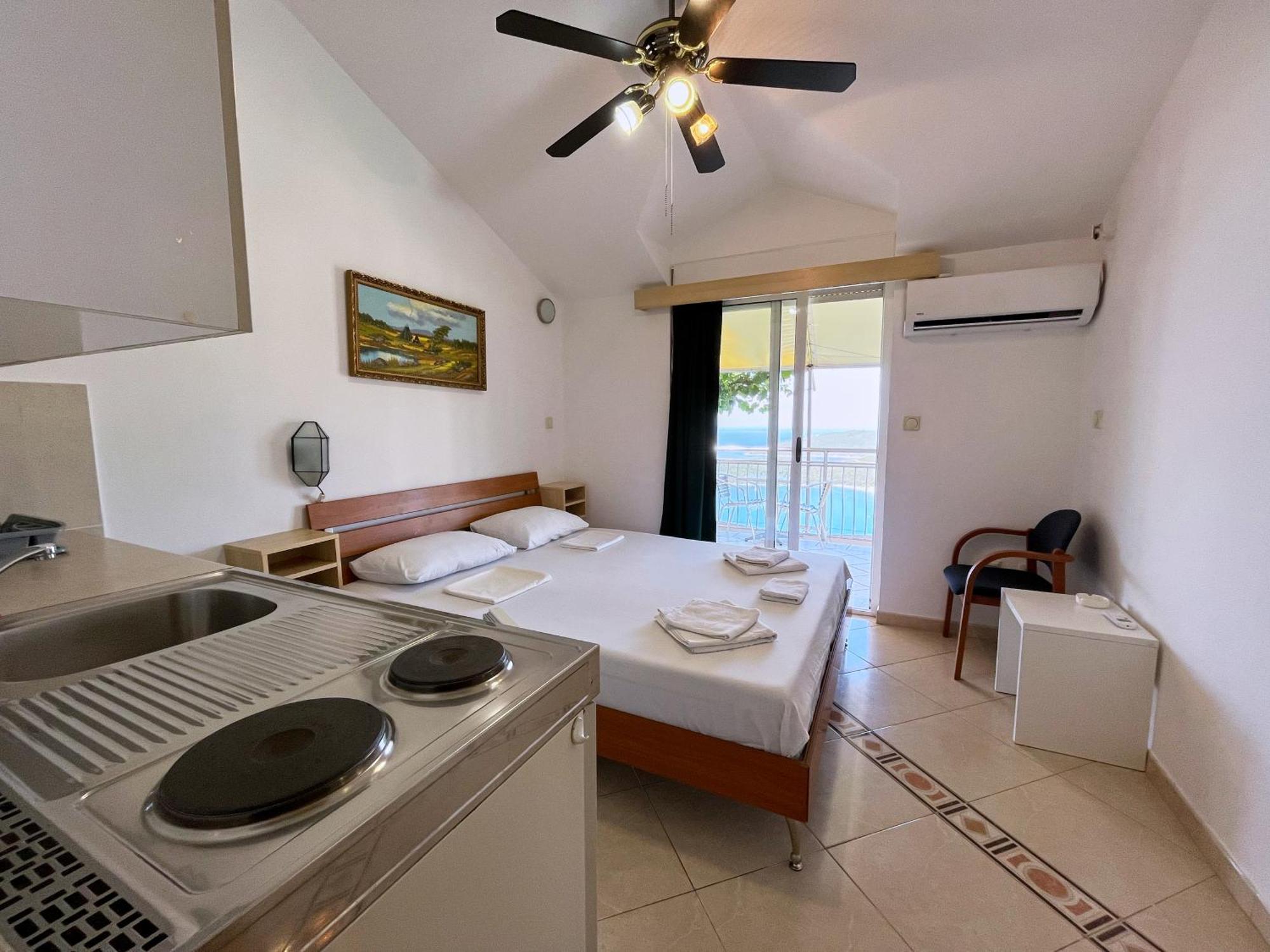 Apartments Nikvik บุดวา ภายนอก รูปภาพ