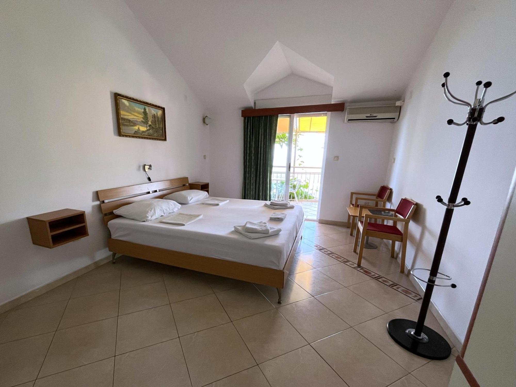 Apartments Nikvik บุดวา ภายนอก รูปภาพ